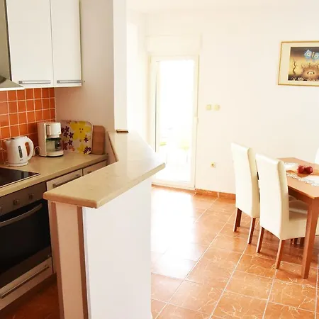 Anka Apartment